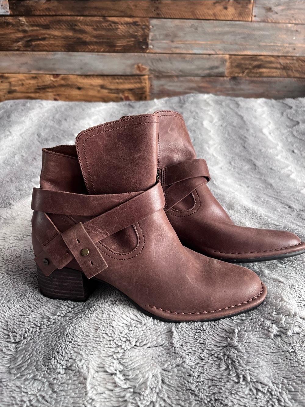 UGG Women's Chestnut Leather Strap Ankle Boots western wear
